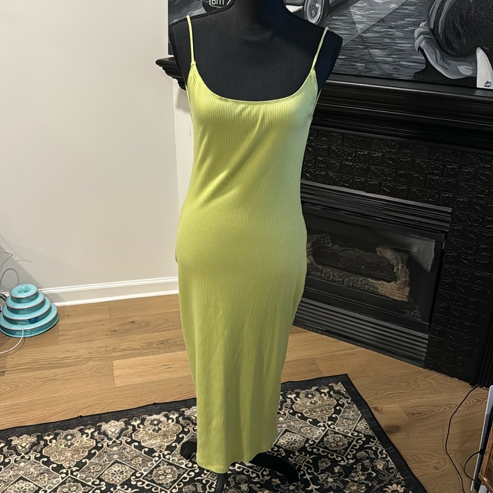 Beautiful lime green Reformation dress